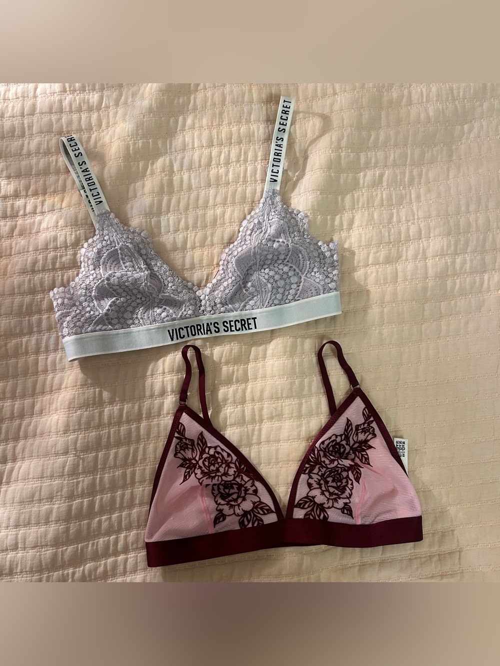 Victoria’s Secret & PINK Unlined Bralette Bundle – Size Small